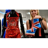 В Лондоне откроется выставка, посвященная нарядам группы Spice Girls